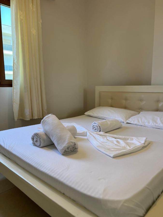 Hotel Kamberi & Velipoje